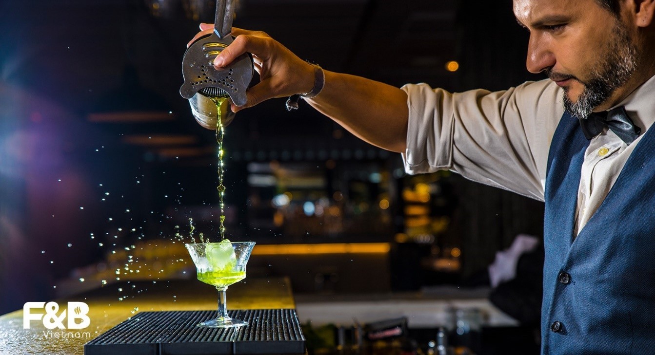 Bartender Caree 4
