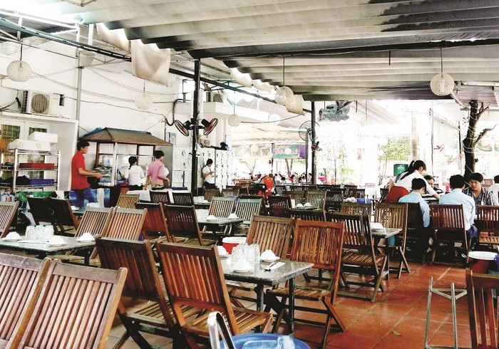 Covid anh huong toi nha hang quan an