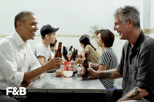 Anthony Bourdain hành trình của 1 đầu bếp tài năng bạc mệnh: từ kẻ nghiện ngập, cờ bạc đến đầu bếp tài năng kết thúc cuộc đời trong cô đơn Anthony Bourdain hành trình của 1 đầu bếp tài năng bạc mệnh: từ kẻ nghiện ngập, cờ bạc đến đầu bếp tài năng kết thúc cuộc đời trong cô đơn