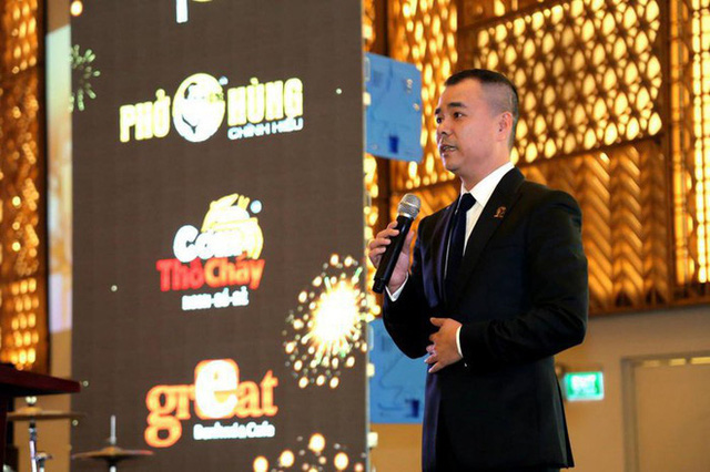 Ông Huy Nhật - chủ chuỗi Món Huế bị khởi tố vụ án lừa đảo chiếm đoạt tài sản Ông Huy Nhật - chủ chuỗi Món Huế bị khởi tố vụ án lừa đảo chiếm đoạt tài sản