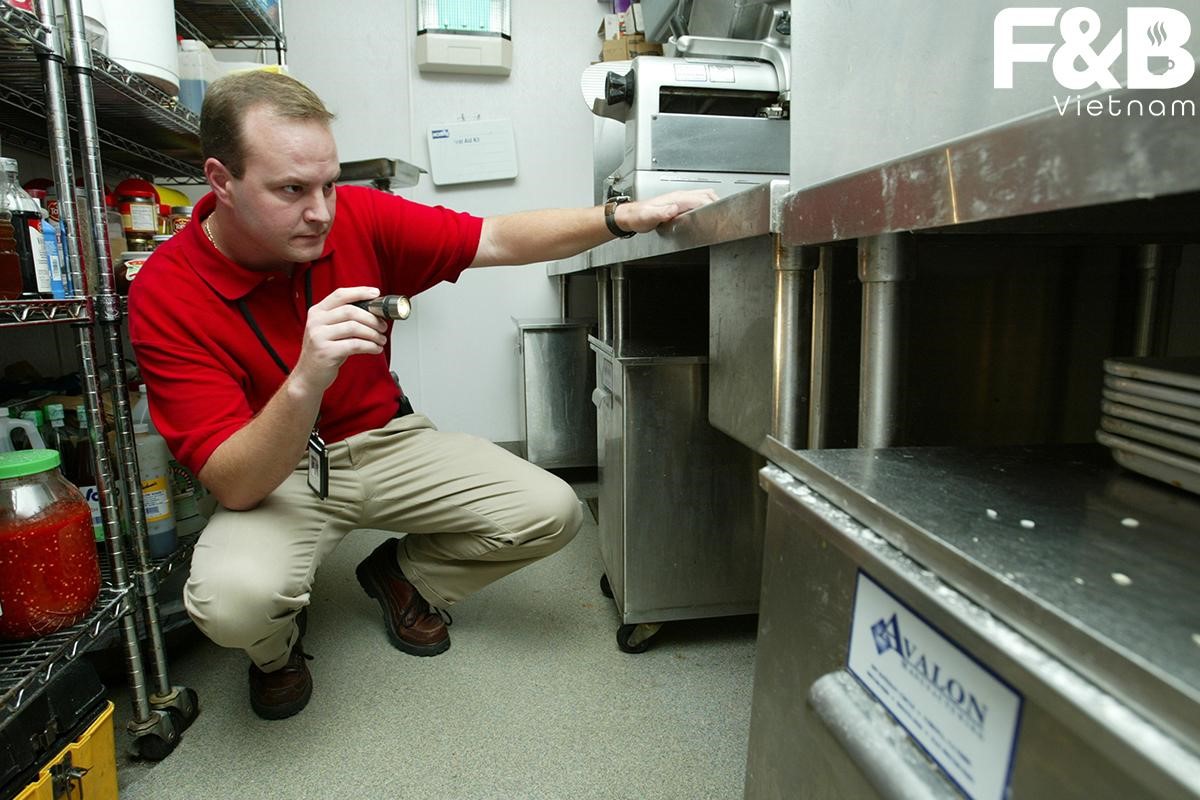 ngan sach nha hang quan an