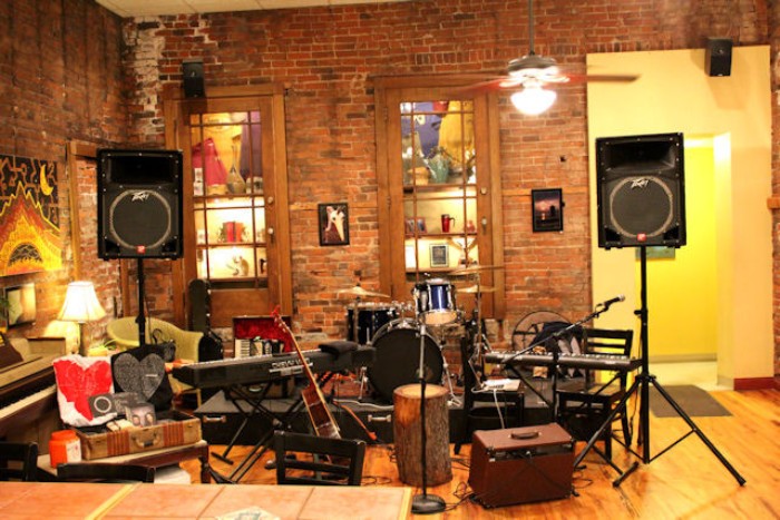 kinh nghiệm mở quán cafe acoustic