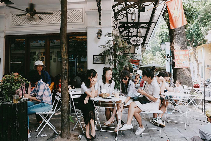 Không Gian Quán Cafe Bình Dân