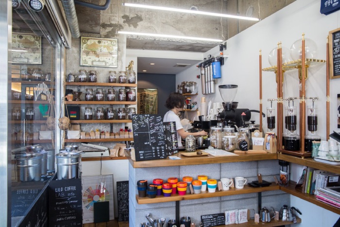 Kinh nghiệm mở quán cafe rang xay