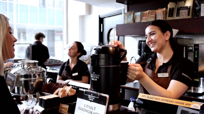 Có nên mở quán cafe vào thời điểm này