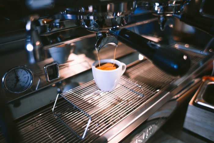 Mở quán cafe pha máy