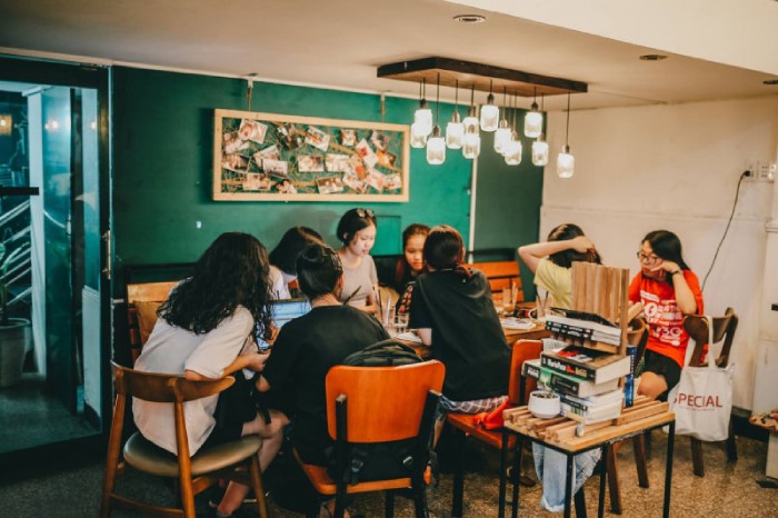 kinh nghiệm mở quán cafe sinh viên