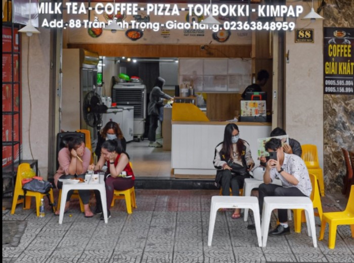 mở quán trà sữa vỉa hè cần những gì