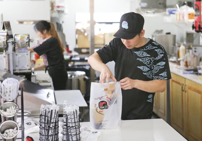 mở quán trà sữa take away