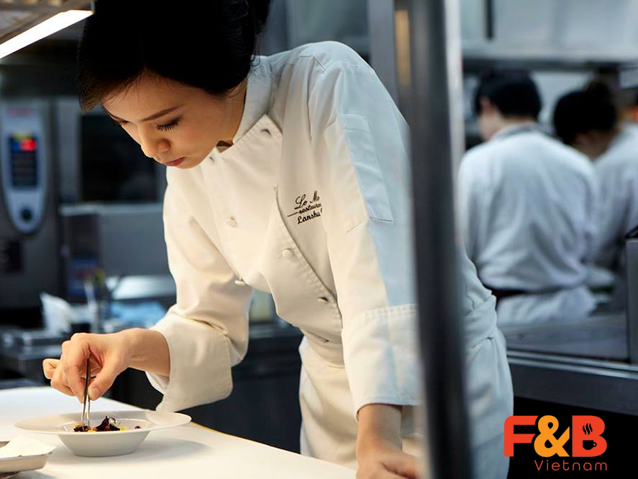 Đầu bếp chuyên nghiệp