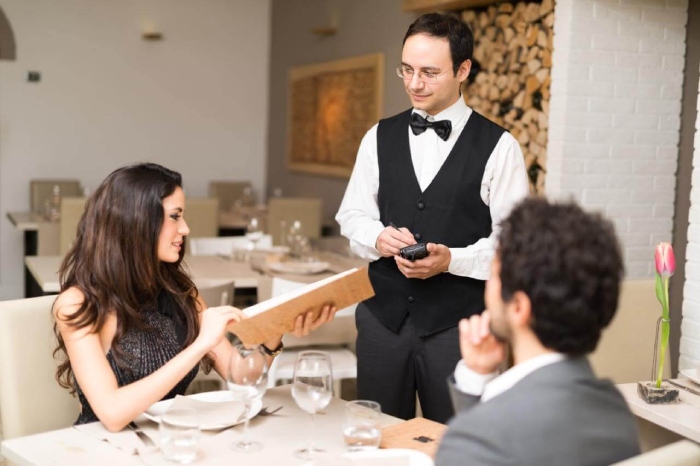 Mở nhà hàng ăn uống cần chuẩn bị những gì