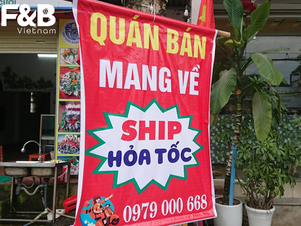 Nên đóng cửa tạm thời hay đổi mới để duy trì hoạt động