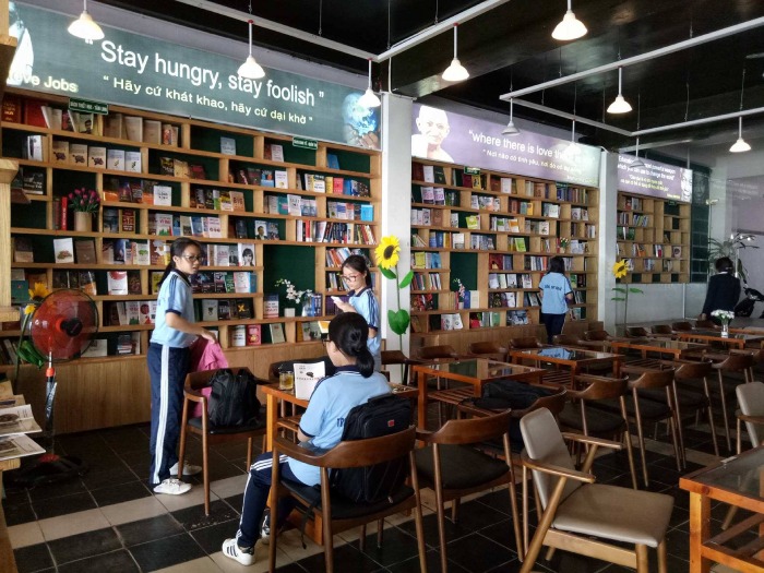 Mở quán cà phê sách