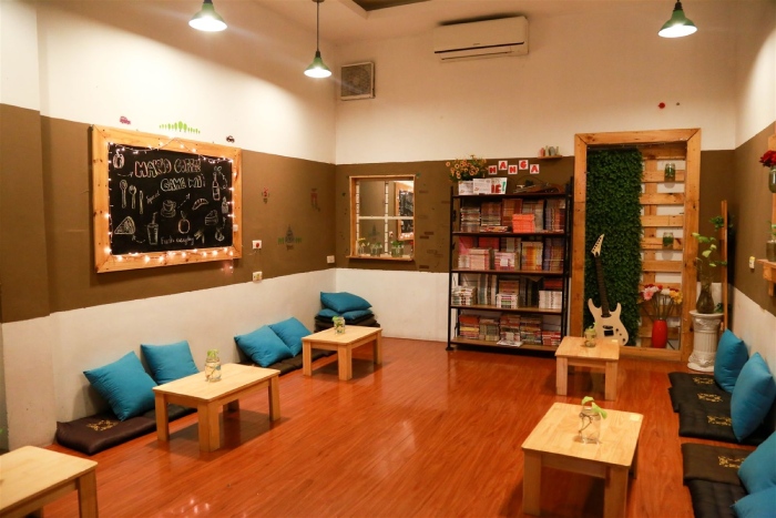 Mô Hình Quán Cafe Game Mobile