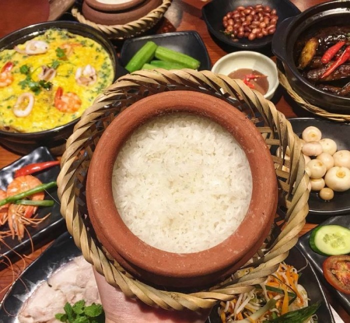 Kinh nghiệm mở nhà hàng cơm niêu