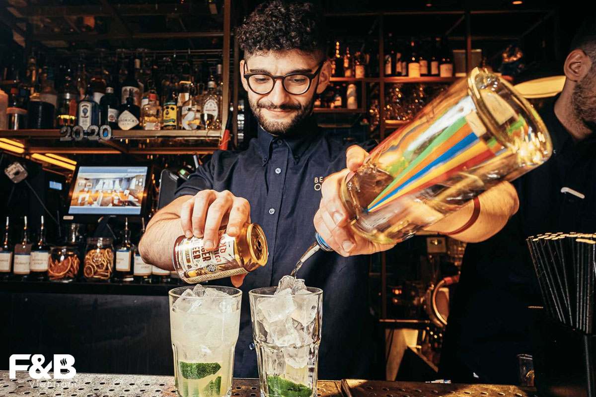 Vai Trò Của Bartender Trong Góc Nhìn Của Quản Lý Quầy Bar